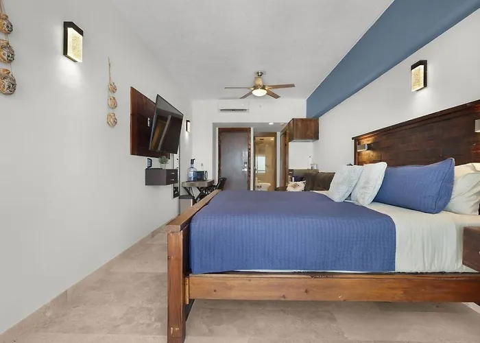 Vista La Jolla 406b | King Costa Azul * San José del Cabo